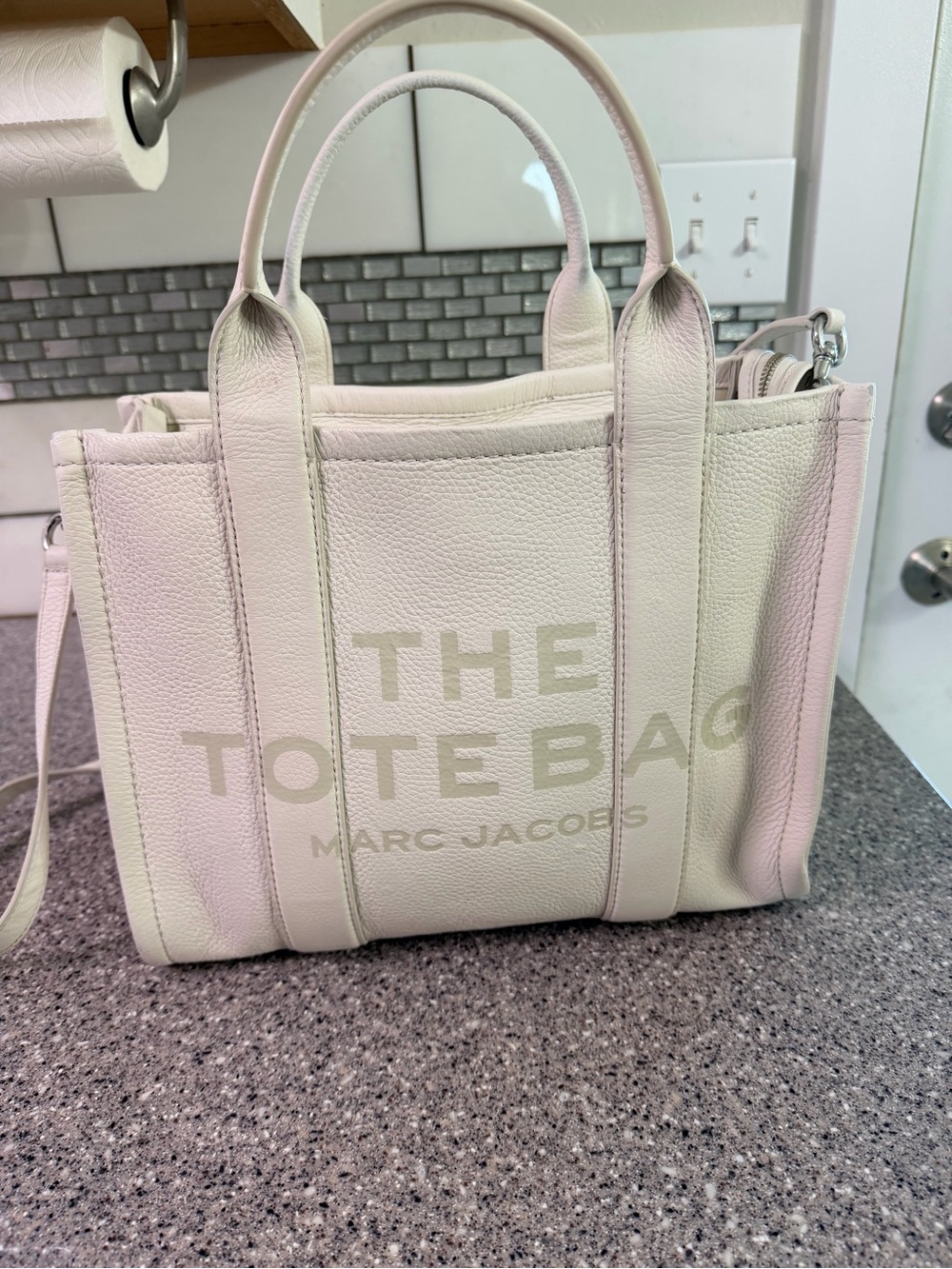 Marc Jacobs The Tote Bag - Light Cream Leather